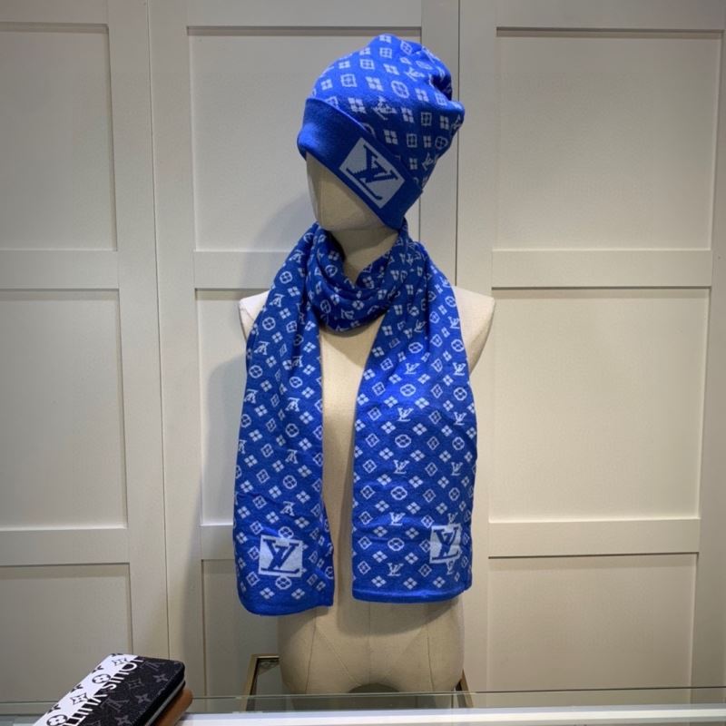 Louis Vuitton Caps Scarfs